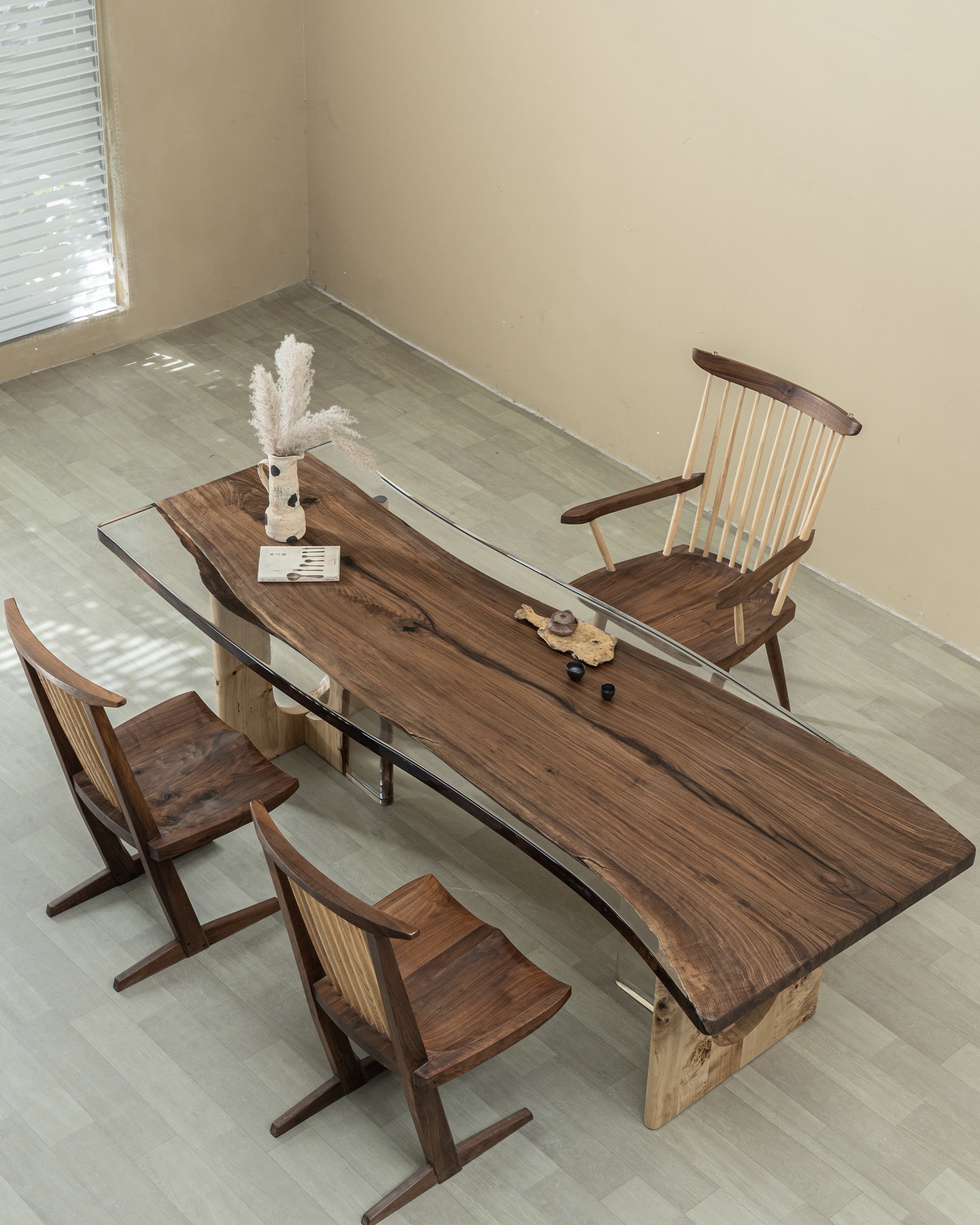 George Nakashima Chair gallery view 9