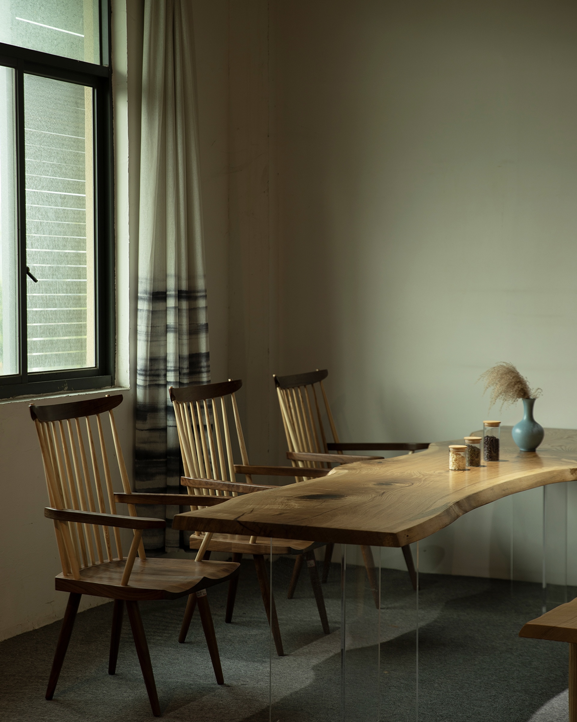 George Nakashima Chair gallery view 13
