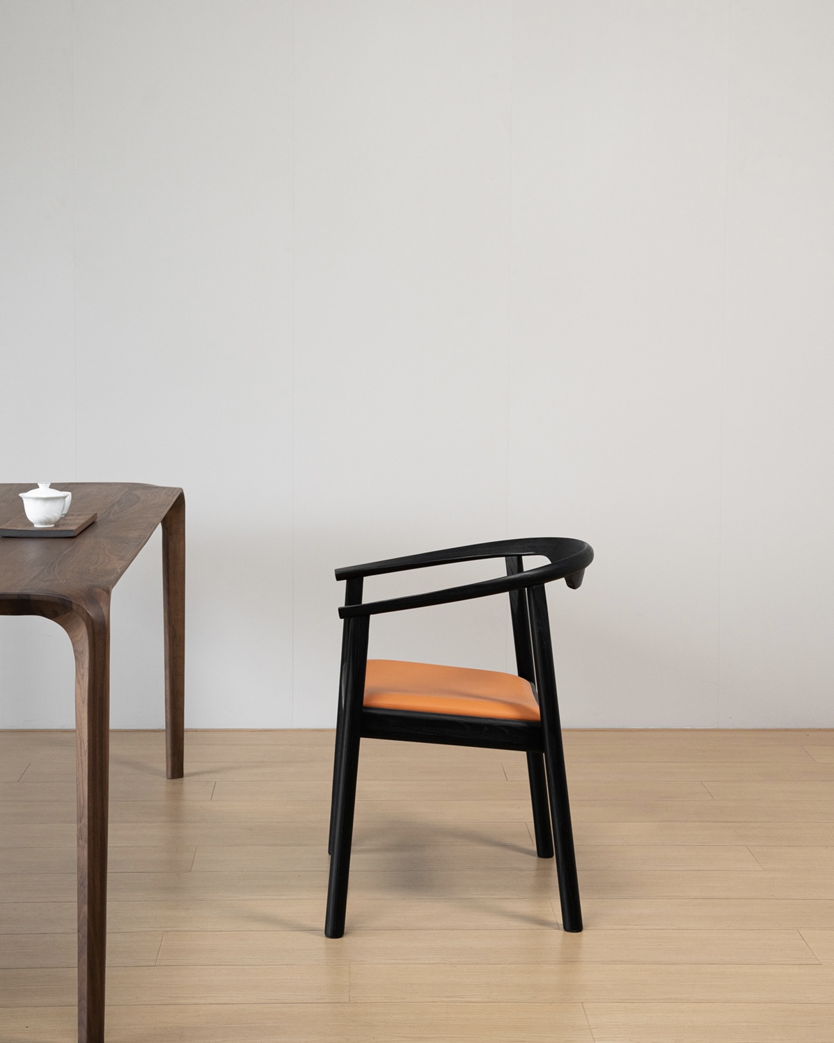 Jiuzuo Chair White Ash gallery view 9