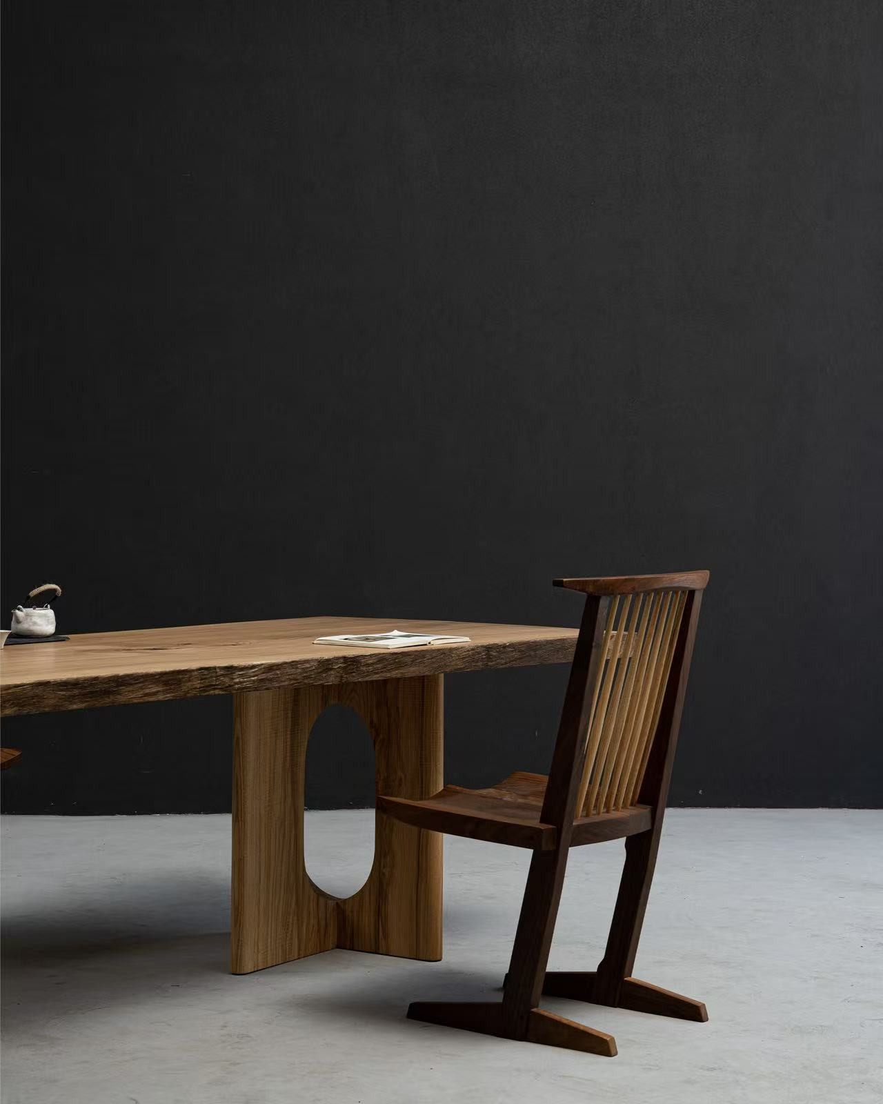 OYA Table Base gallery view 2