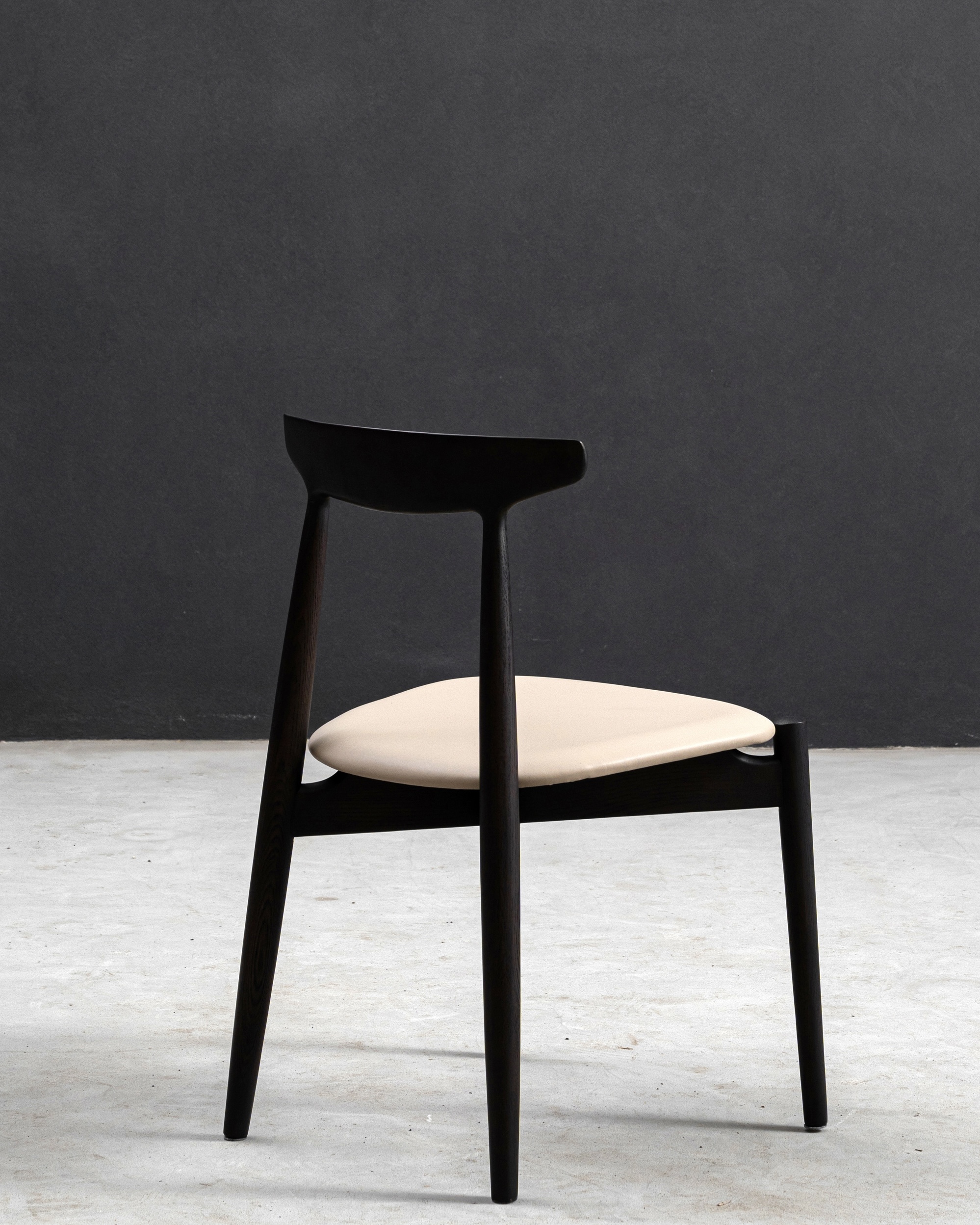 Xiaobu Jian Chair Light Grey gallery view 5