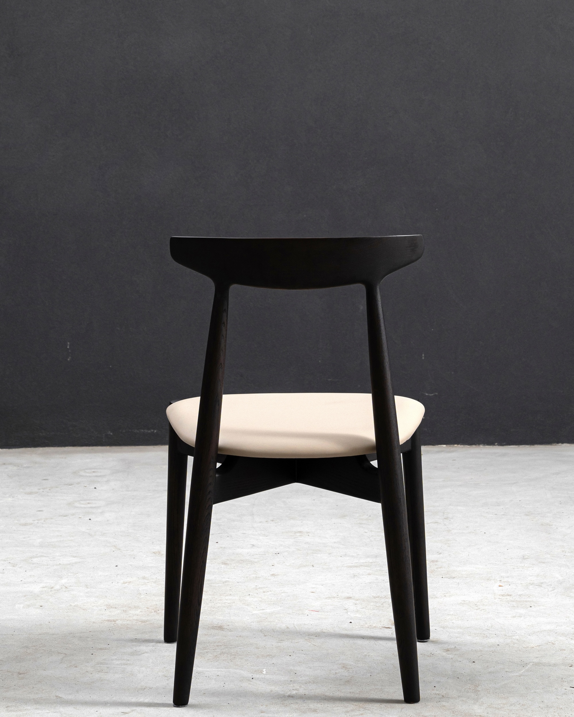 Xiaobu Jian Chair Light Grey gallery view 7