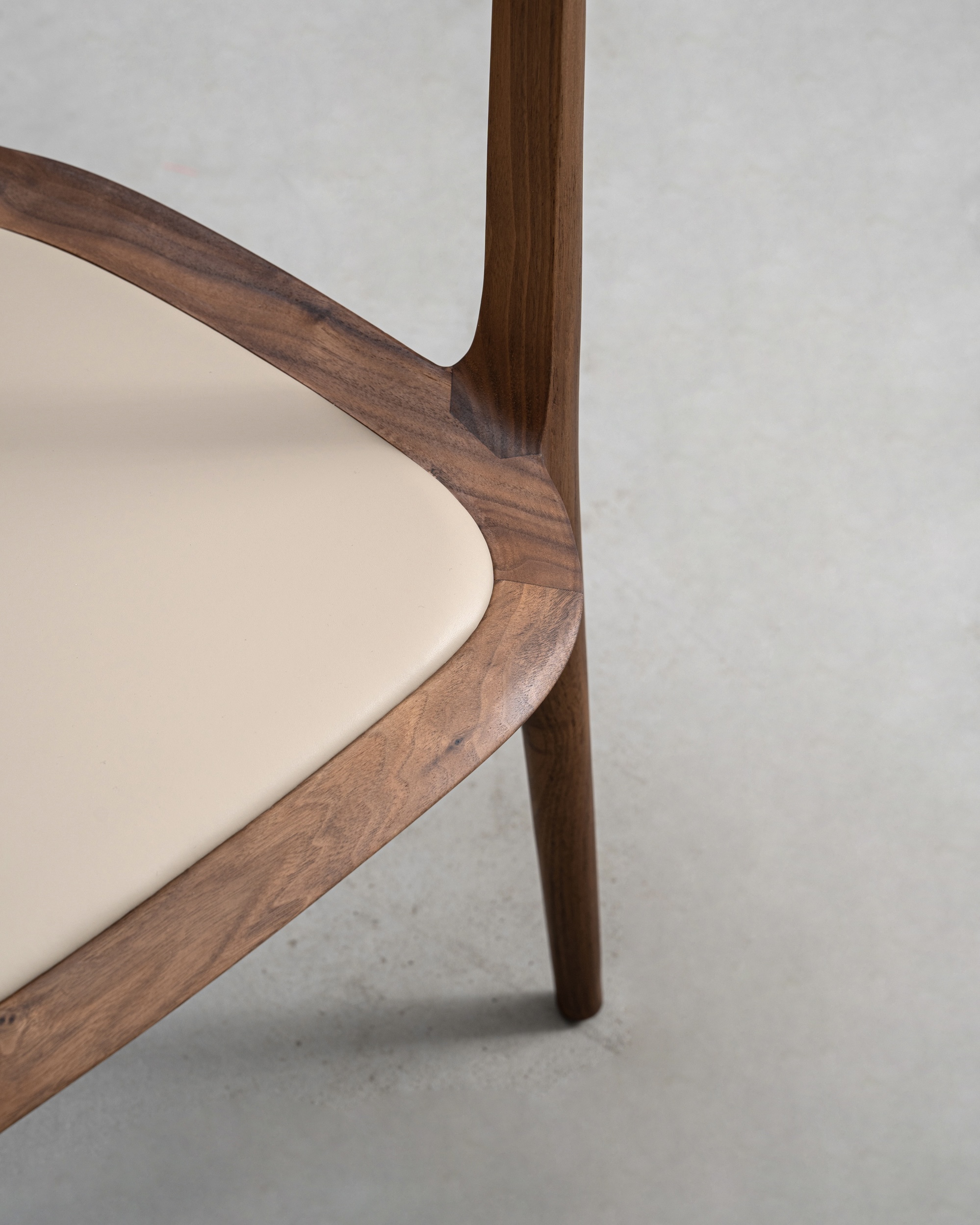 Yunchu Chair North American Black Walnut gallery view 5