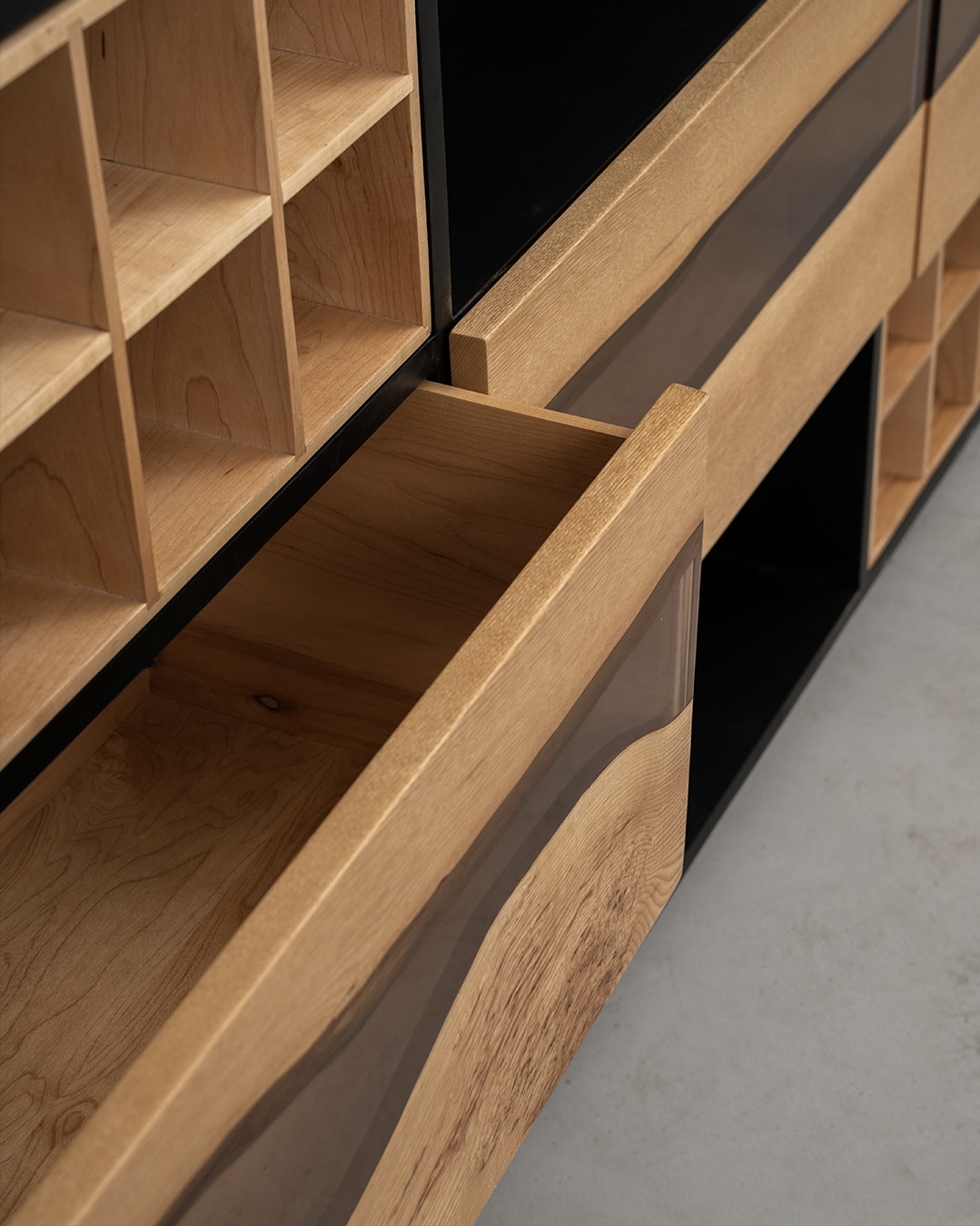 Chagu Display Shelf L198 × W32 × H125 cm gallery view 6