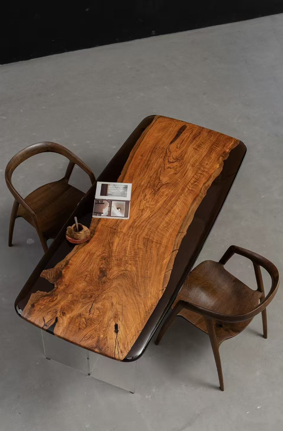 Italian Olive Wood IOW-001, full slab view